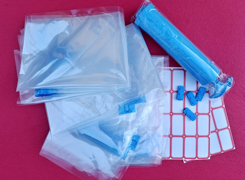 Vákuové vrecia 4ks + pumpa - 3