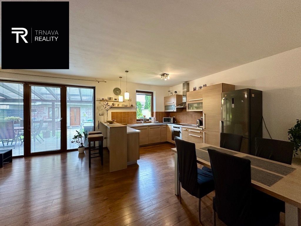 TRNAVA REALITY - Na predaj zariadený 5-izbový RD Leopoldov N - 3