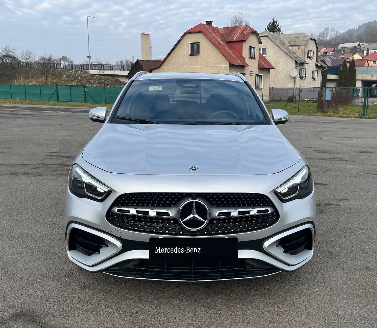 Mercedes-Benz GLA 200 D 4-Matic AMG-Sport v Záruke - 3