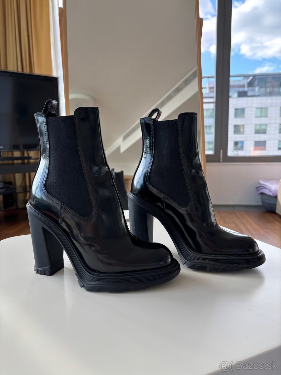 Alexander McQueen Tread Slick Chelsea Boot 'Black' - 3
