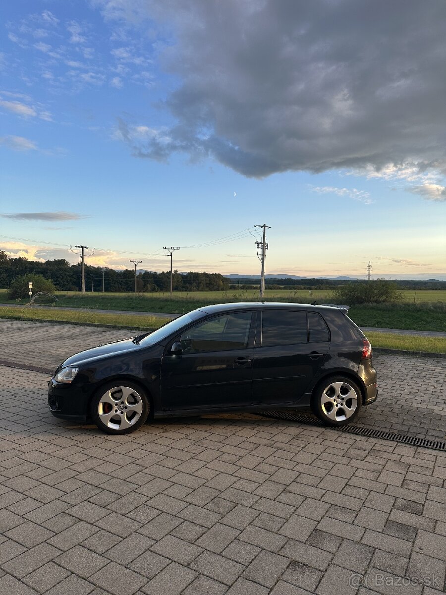 VW Golf V GTI 2.0 TFSI DSG - 3