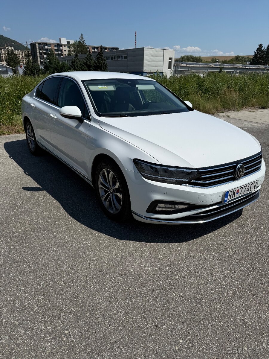 Predám VW Passat Elegance 2.0 TDI - 3