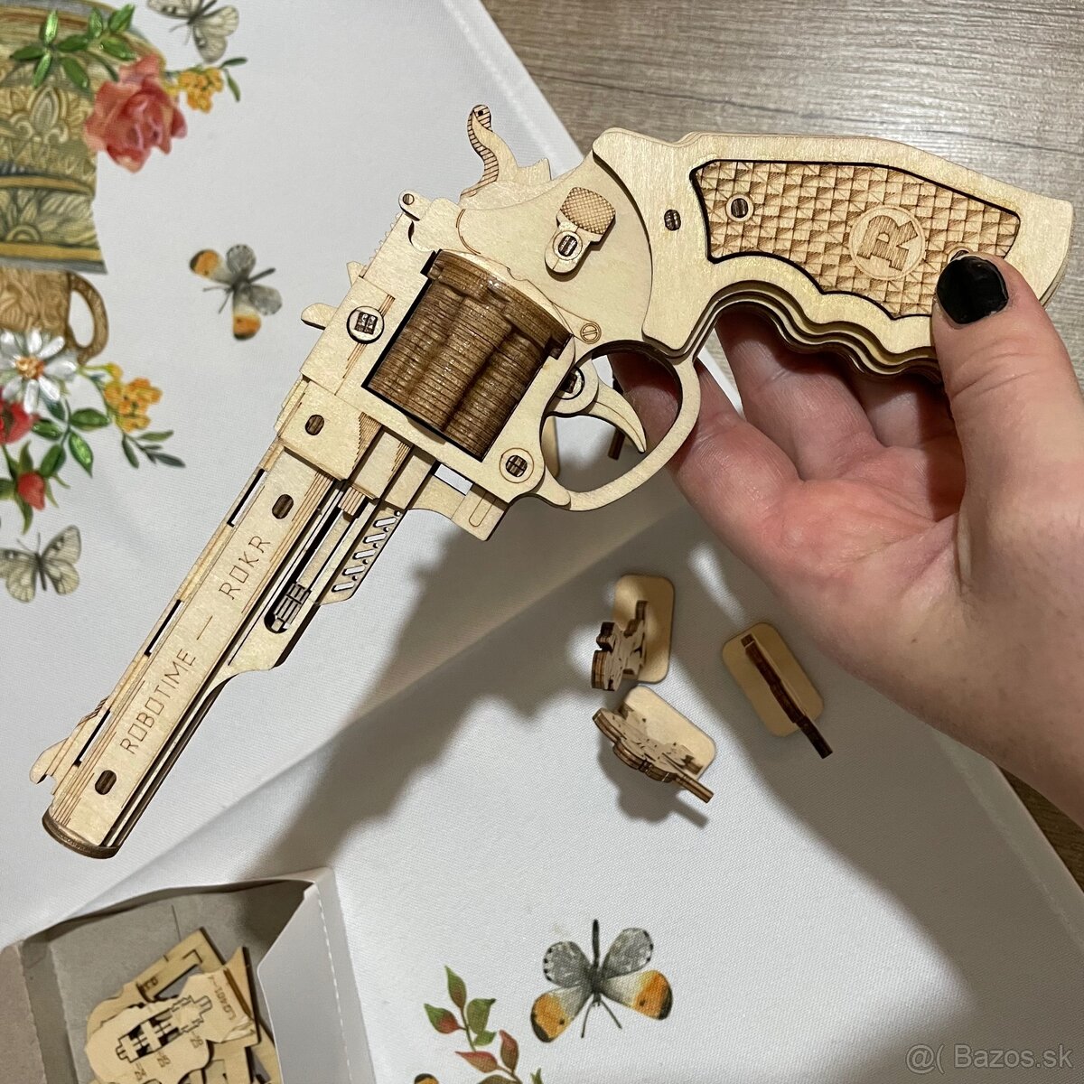 3D drevená pištolka s vojačikmi - 3