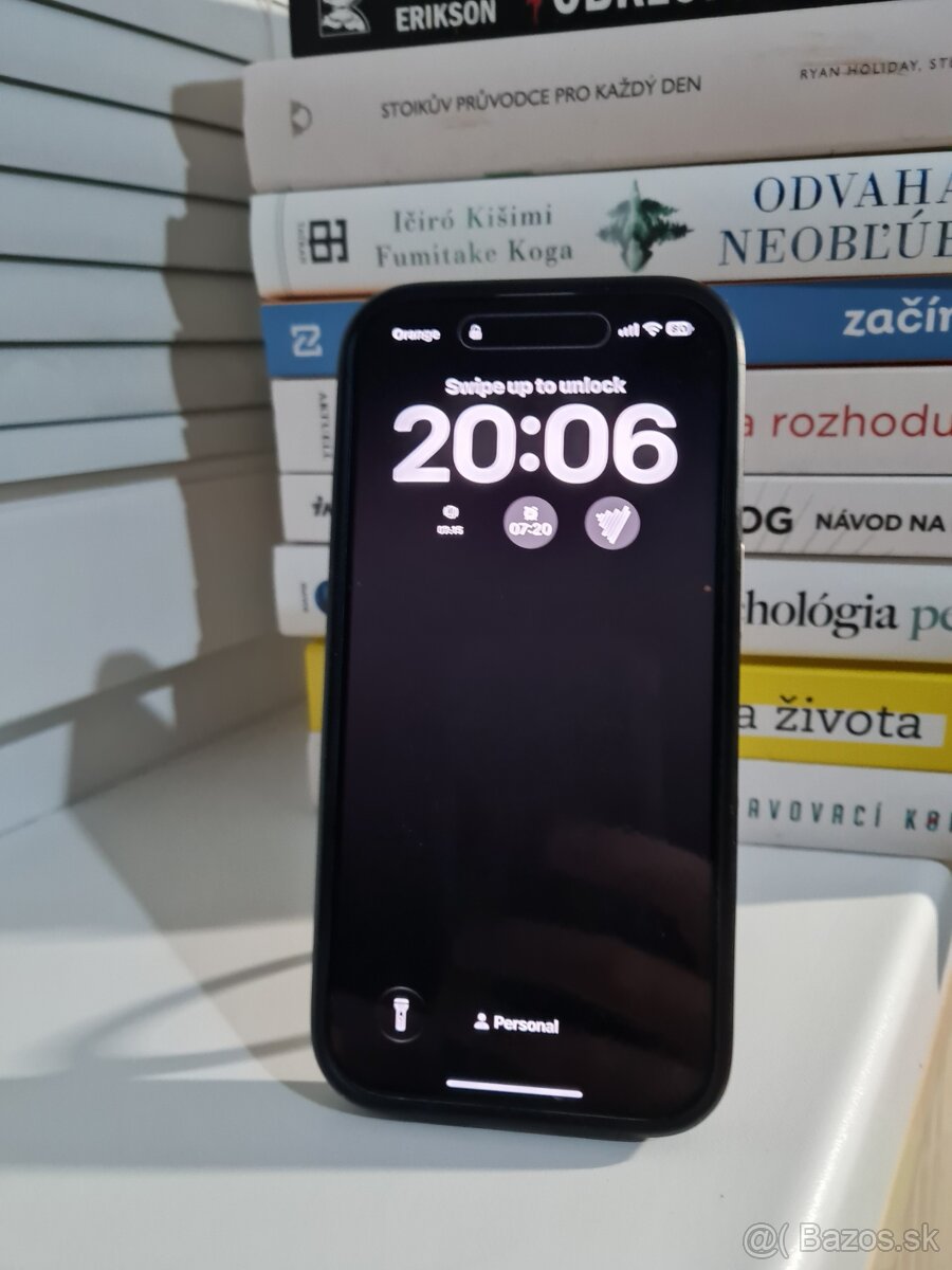 iPhone 17 256 GB (biely) - 3