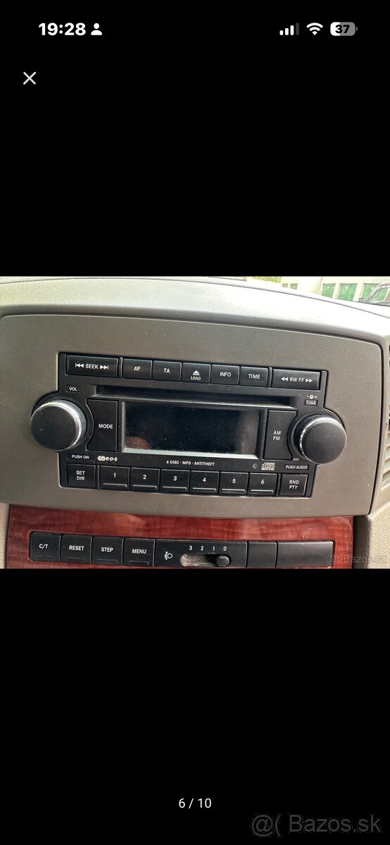 Jeep Grand Cherokee 5.7 HEMI - 3