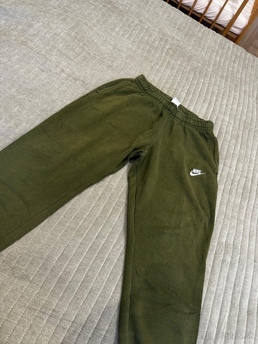 Nike tepláky - 3