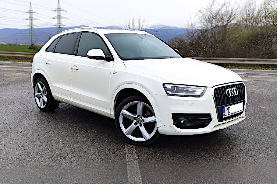 Audi Q3 2.0 TDI S-line Quattro - 3