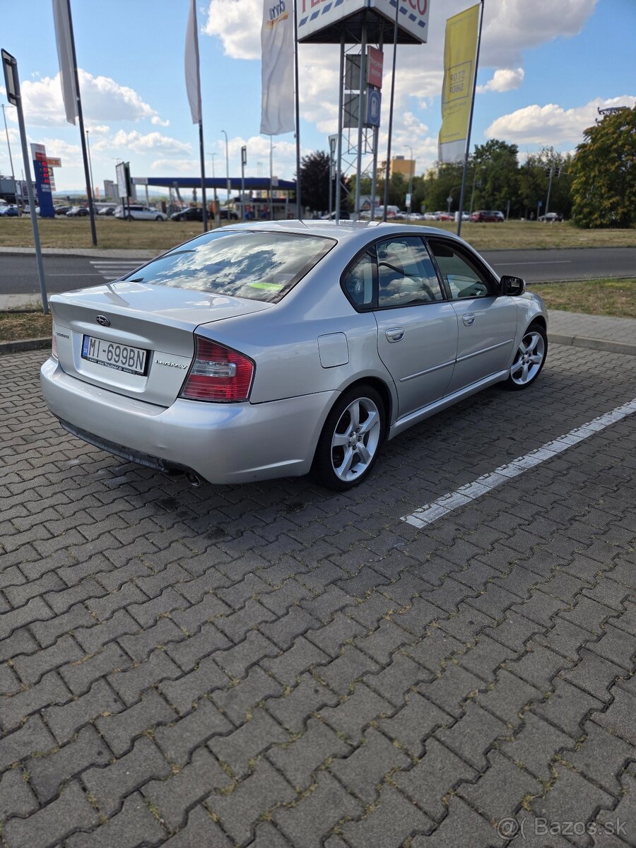 Subaru legacy 2.0R 4x4 - 3