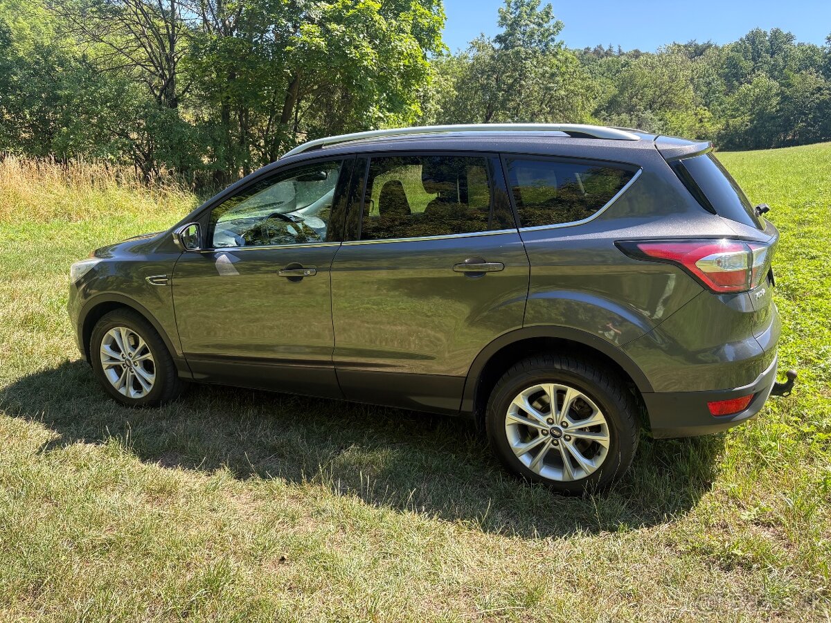 Ford Kuga Titanium 2.0 TDCi 4X4 2019 - 3
