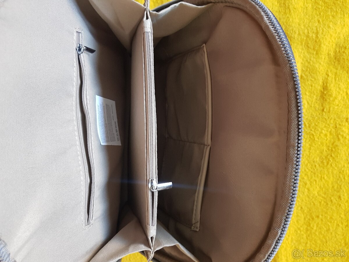 dámsky ruksak a pánska taška - 3