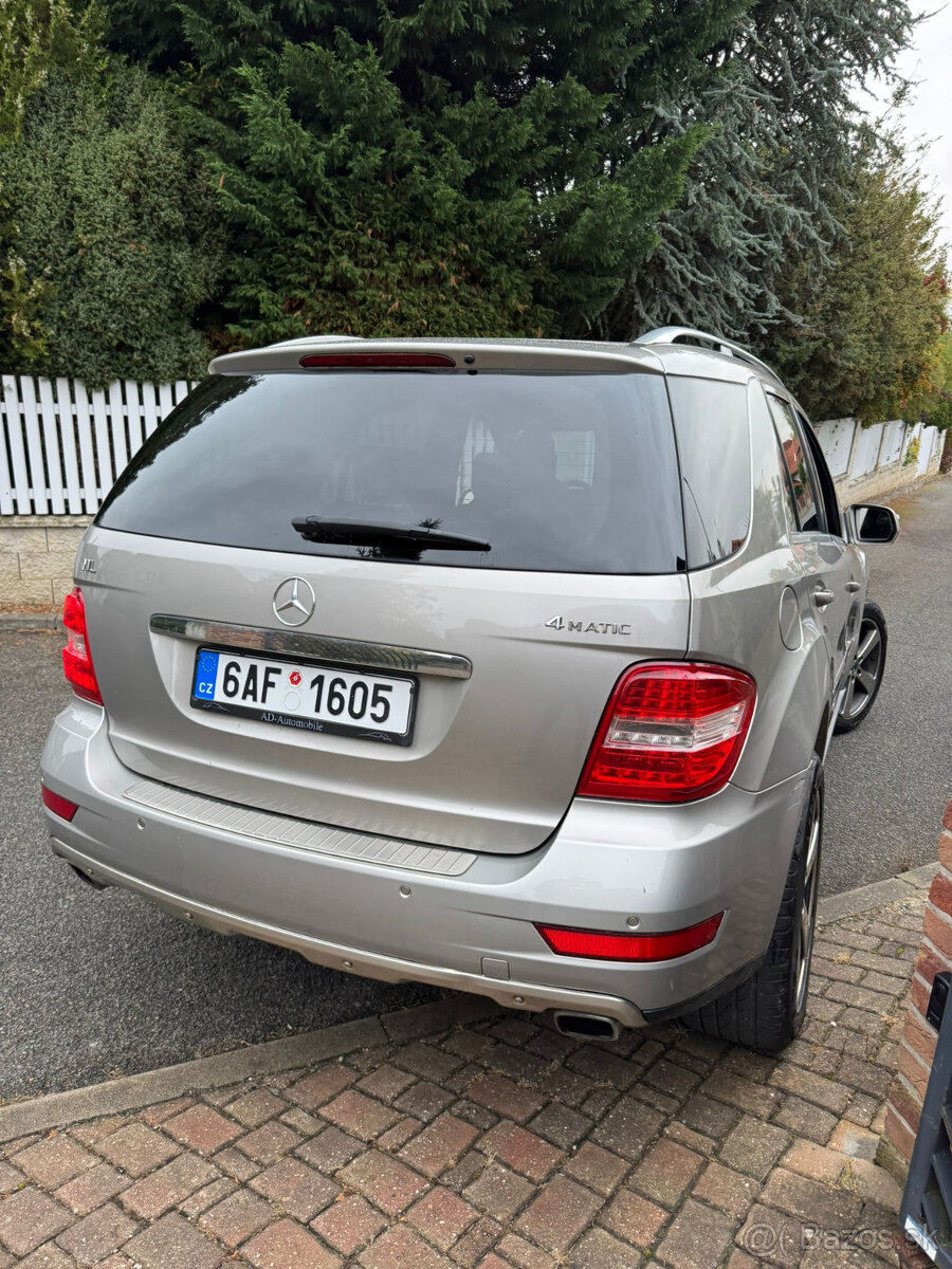 Mercedes-Benz ML 350 CDI AMG Sport Paket