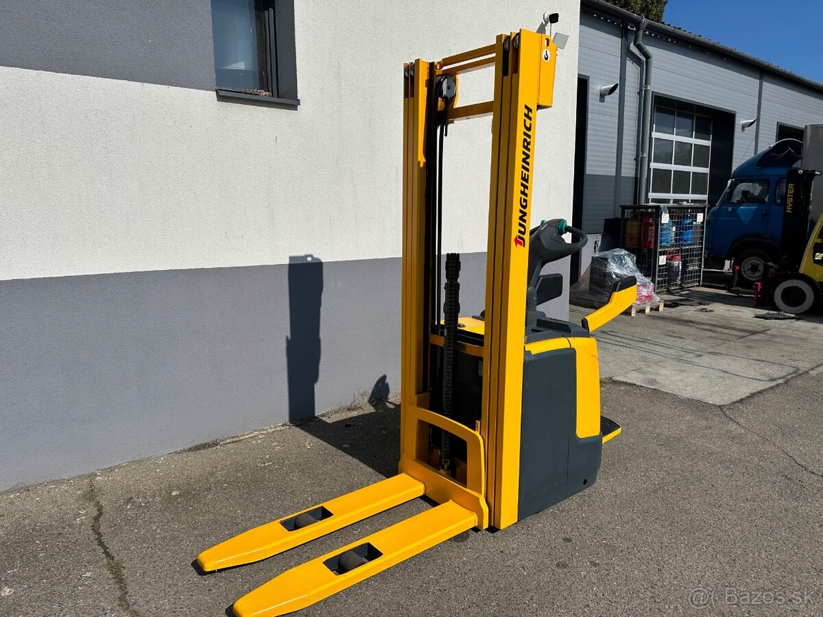 Vysokozdvižný vozík Jungheinrich AKU ERC214 TRIPL - 3