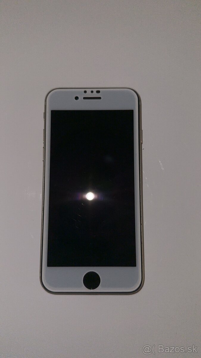 Predám iPhone SE, 64GB, biela farba - 3
