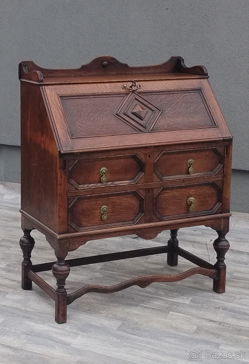 Sekretár starožitný dubový v jakobínskom štýle. - 3