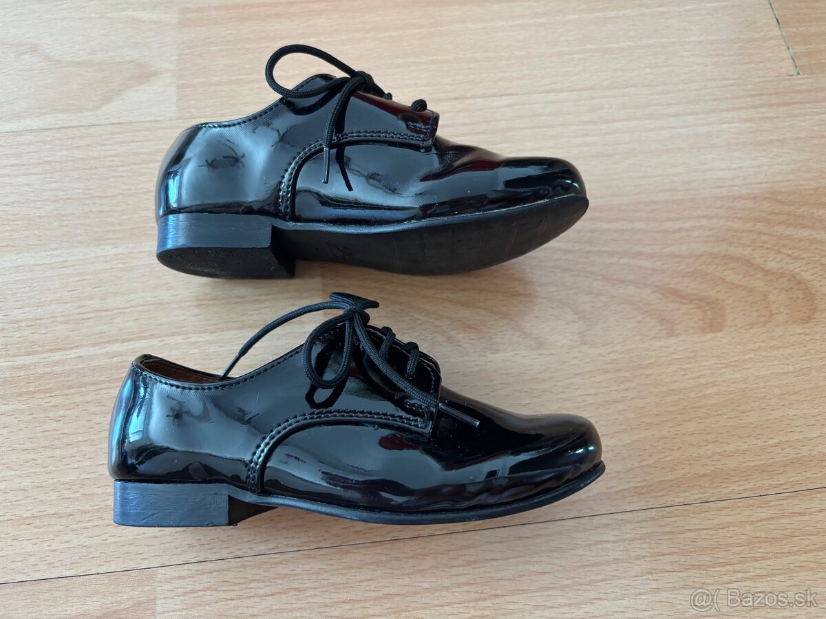 Chlapčenské lakovky 23 - 3