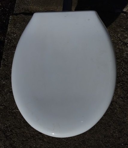 Predám zachovalé WC + WC dosku - 3