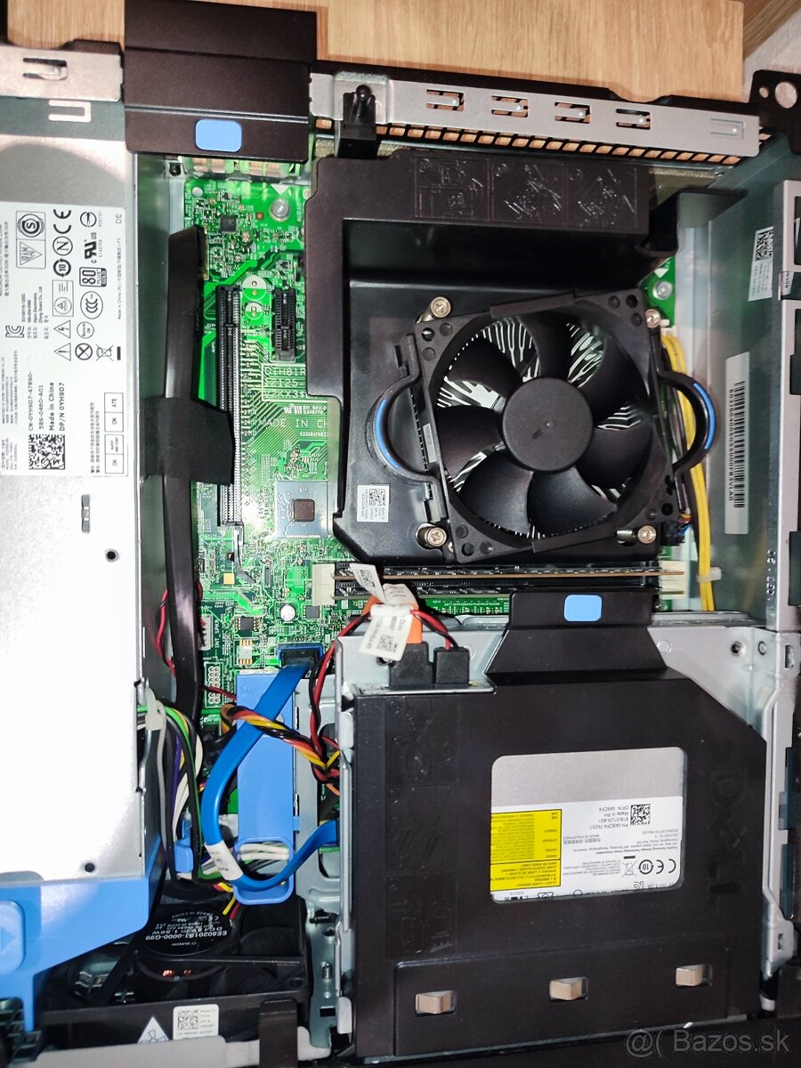 3/ DELL Optiplex / Win11 Pro/ 3,2GHz / 8GB / 128GB - 3