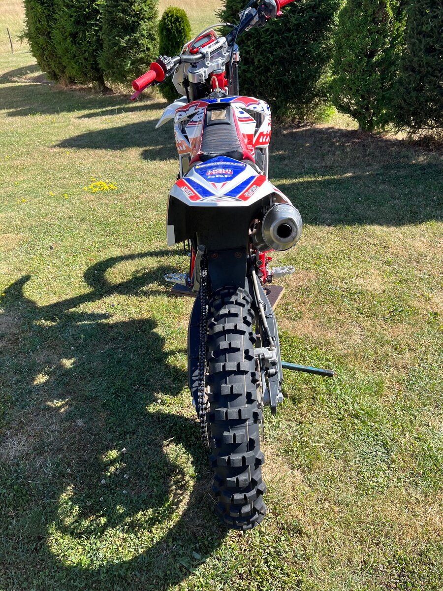 Beta rr 300