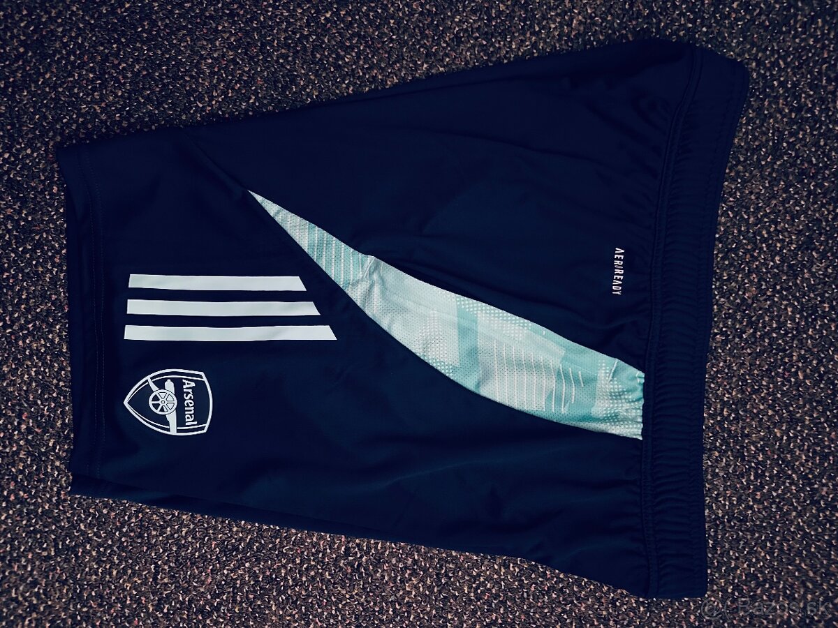 Adidas tímové šortky Arsenal - 3