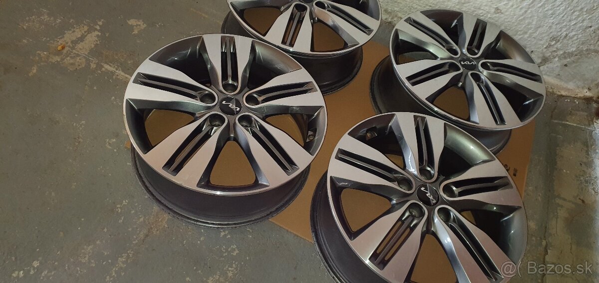 Hyundai 5x114,3 R18 tucson santafe i30 i40 - 3