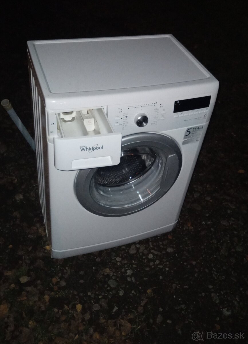 Predám ZÁNOVNÁ plnefunkčná automatická práčka WHIRLPOOL,A+++ - 3