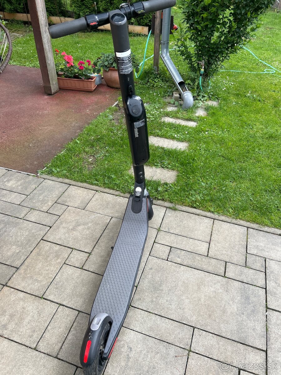 Ninebot ES1 - 3