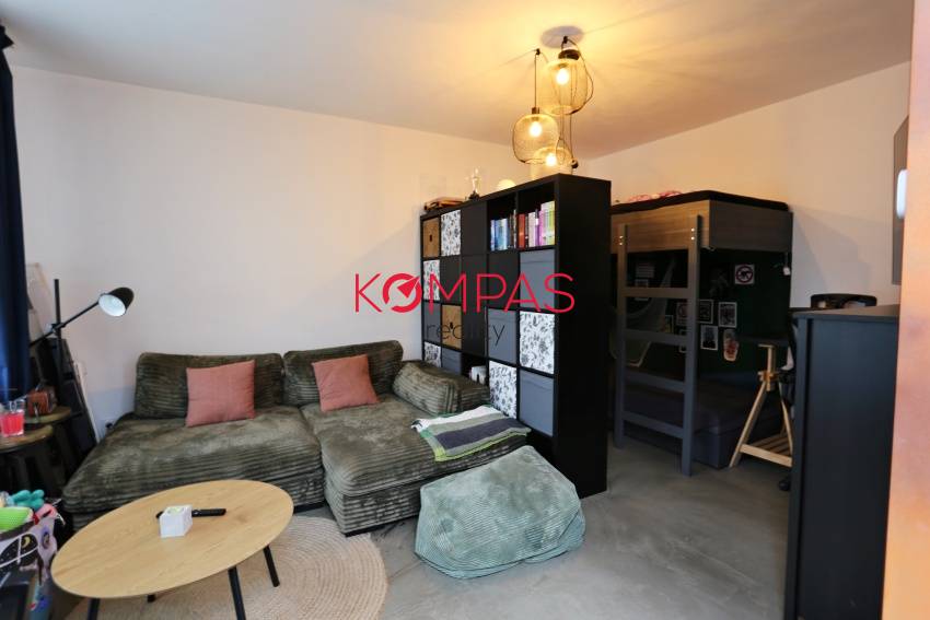 MODERNE ZREKONŠTRUOVANÝ A KOMPLETNE ZARIADENÝ 2-IZB. BYT S L - 3