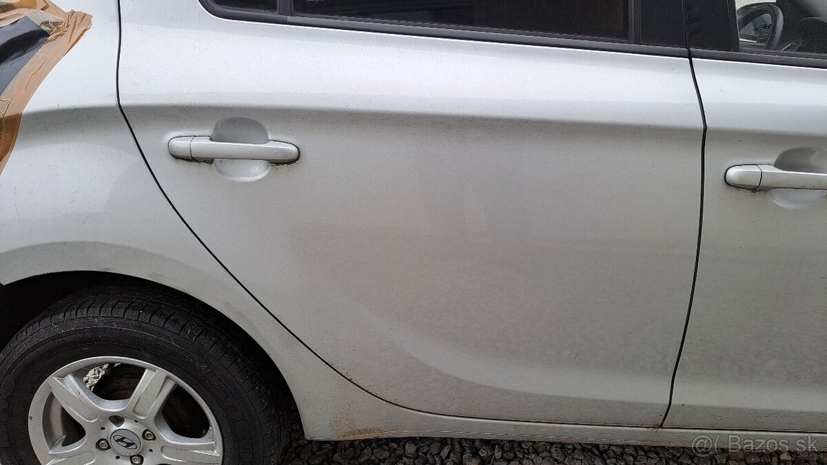 Blatník Hyundai i20 - 3