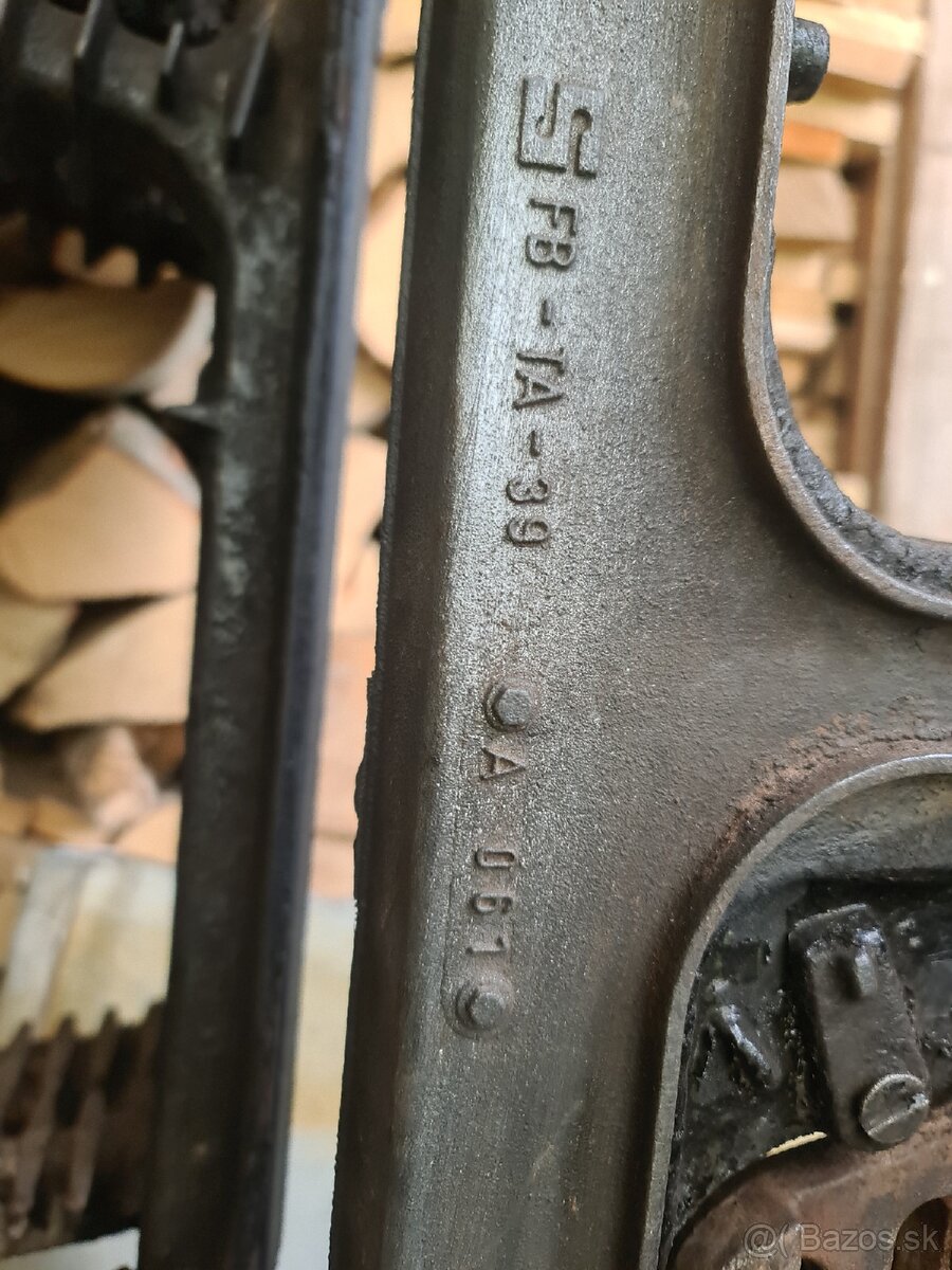 Buderus liatinový kotol - 3