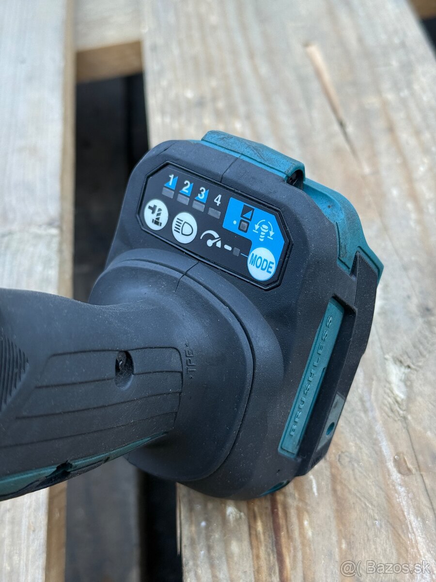 AKU razovy uťahovák Makita - 3