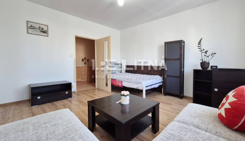 PRIESTRANNÝ 1-IZBOVÝ BYT, 38 M², BANSKÁ BYSTRICA - SITNIANSK - 3