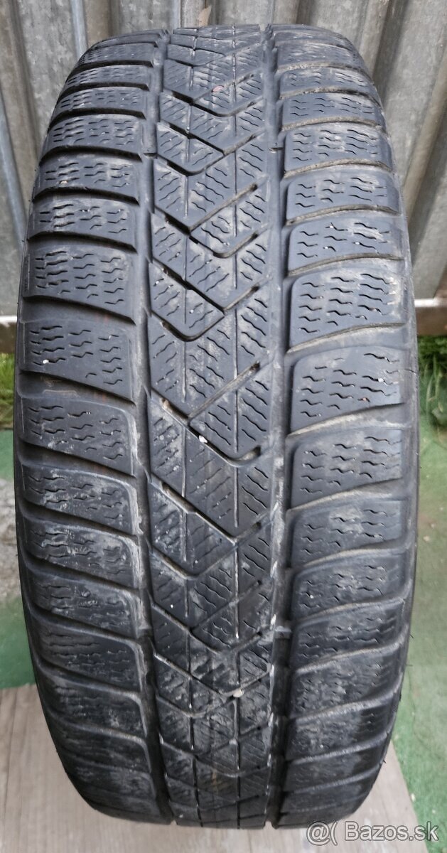 Zimná sada originál VW - 5x112 r17 + Pirelli 205/50 r17 93H - 3