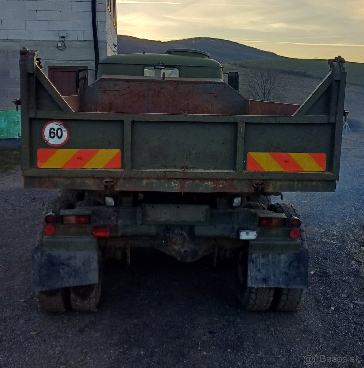 PV3S Praga 3 strany sklapač - 3