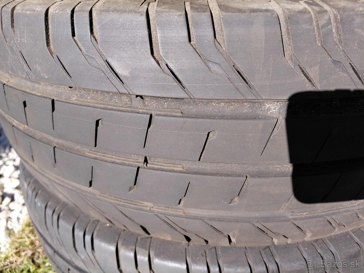 4x letne 235/65R16 C - 3