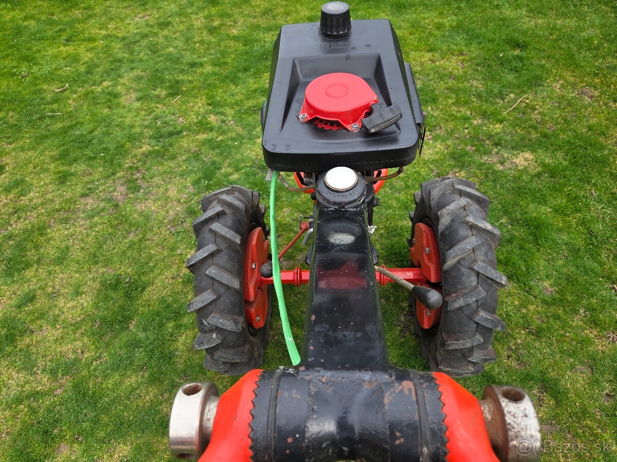 Vari malotraktor - 3