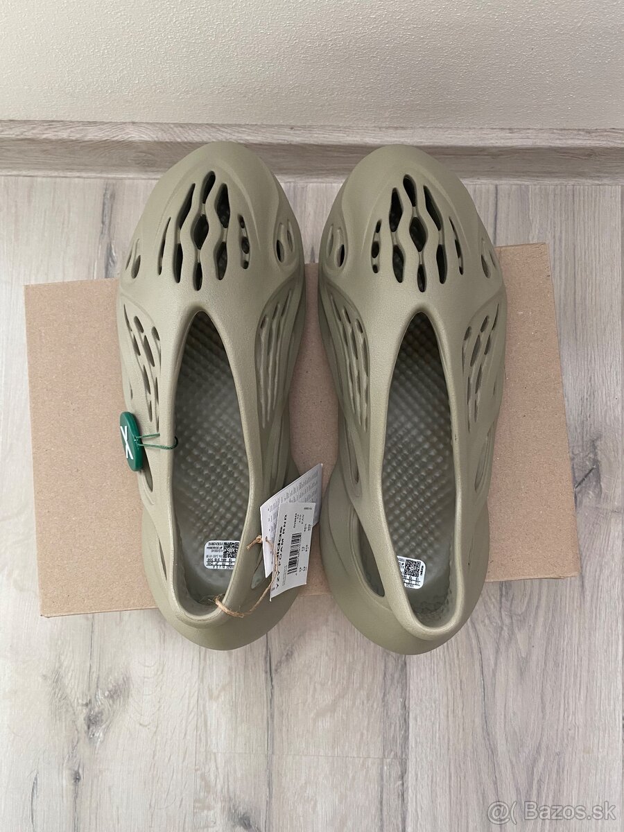 Yeezy Foam Runner Stone Salt - 3