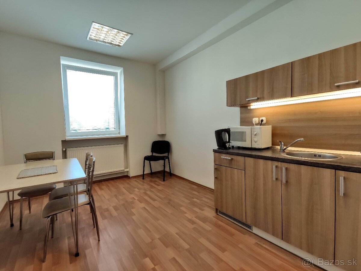 Prenájom kancel. priestorov, s parkov. miestom, Nitra - 3