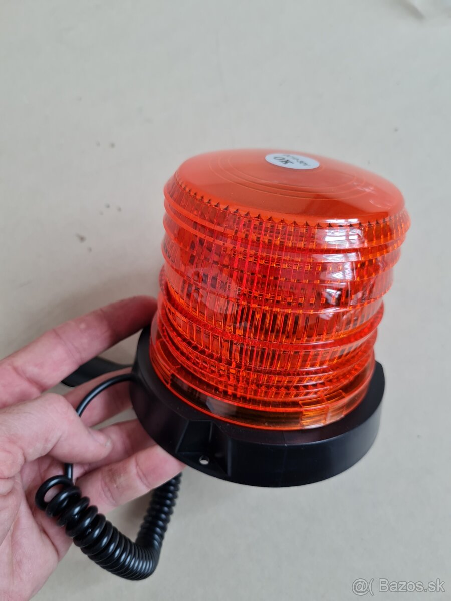Maják výstražný oranžový 10-30V 40 LED - 3