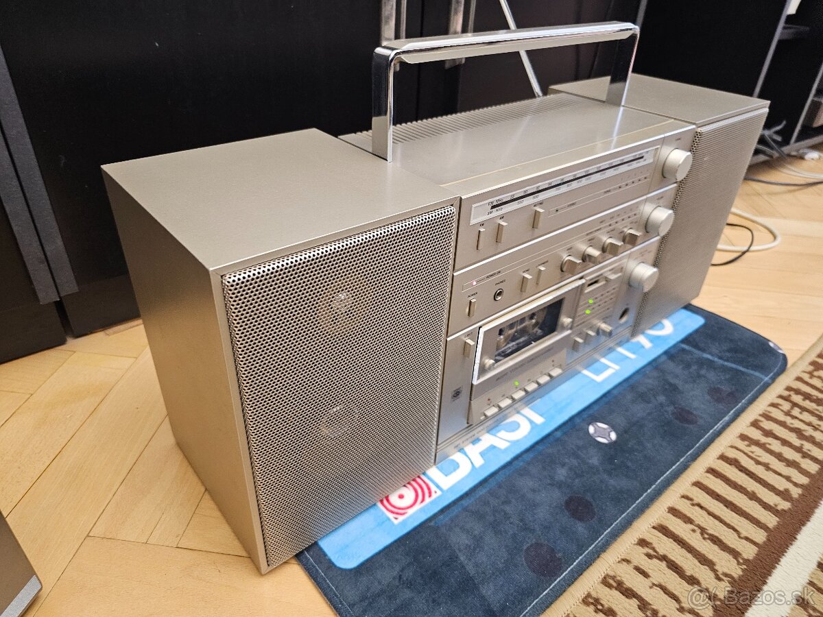 UNIVERZUM HIFI SYSTEM 1000 - 3