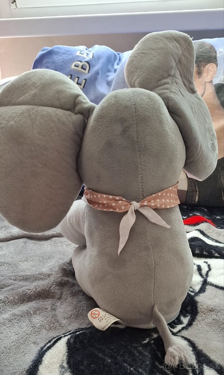 Spievajúci sloník - 3