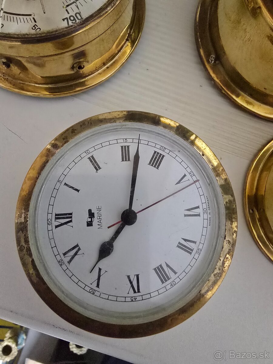 hodiny, barometer, teplomer a vlhkomer - 3