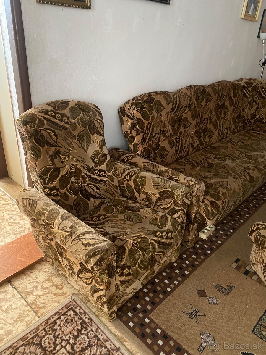 Ponúkam na predaj - gauč - 3