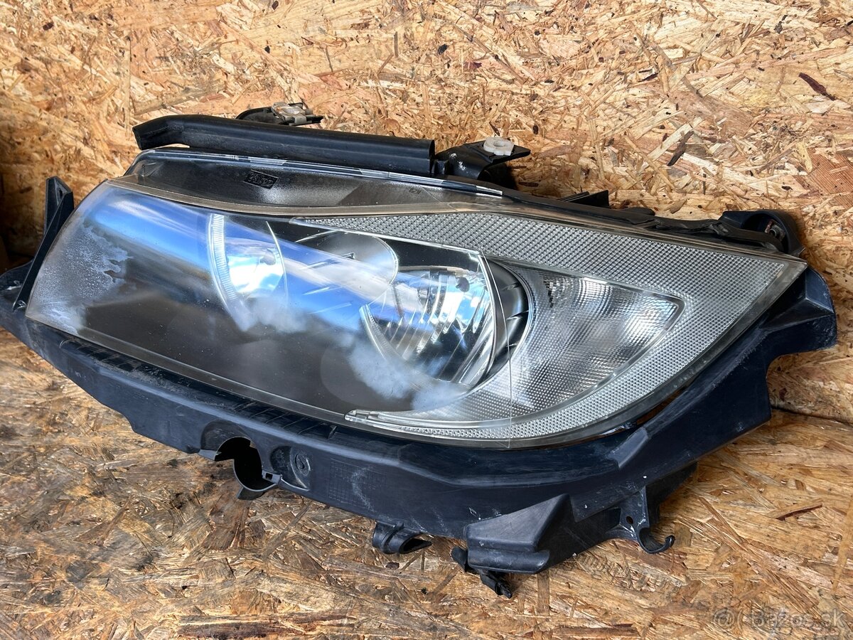 BMW 3 E90/91 Predfacelift halogénové svetlomety - 3