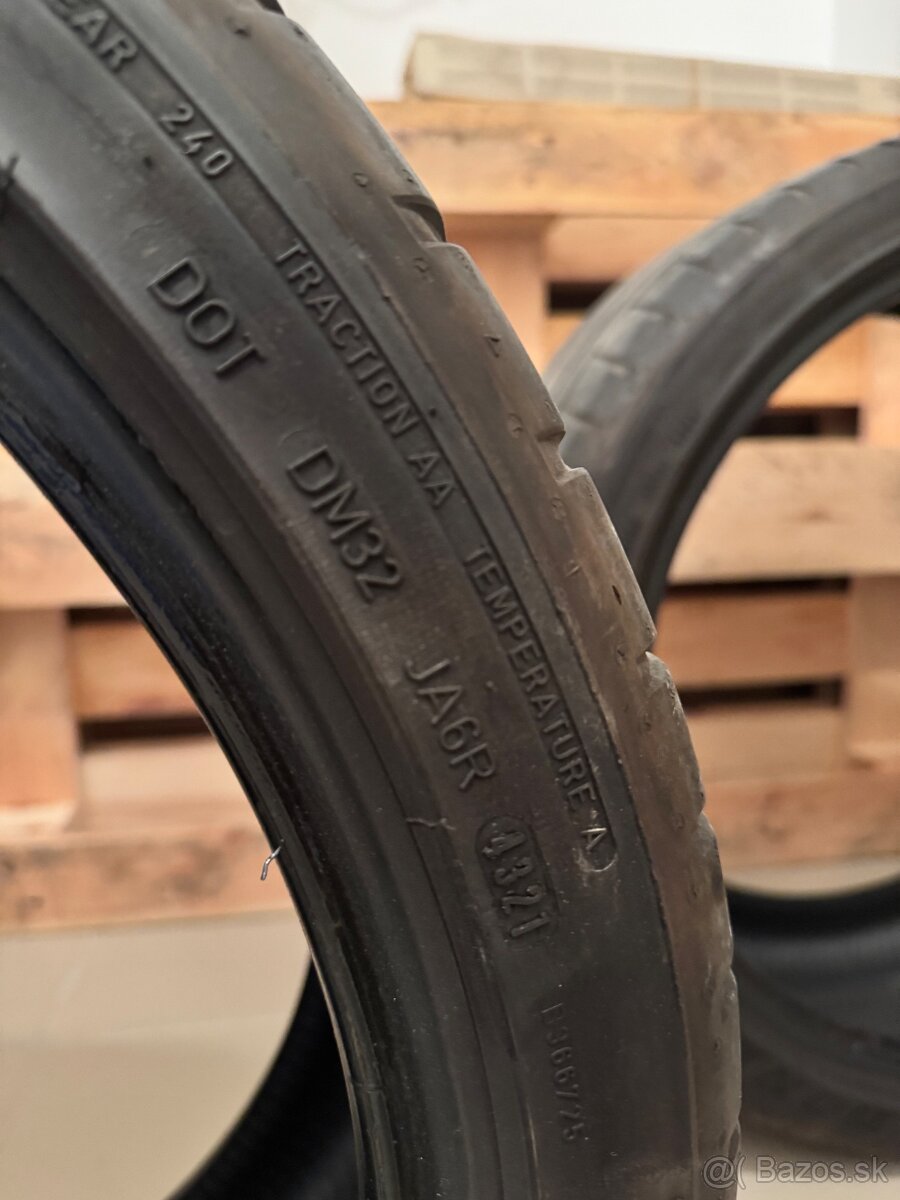 Dunlop 255/35 19” letné pneu • - 3