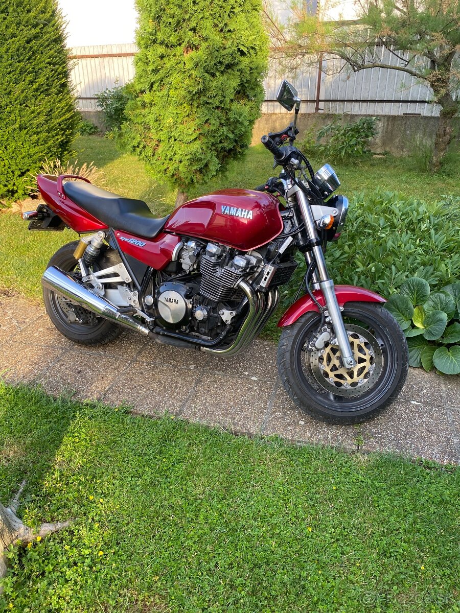 Predám ymaha xjr 1200 - 3