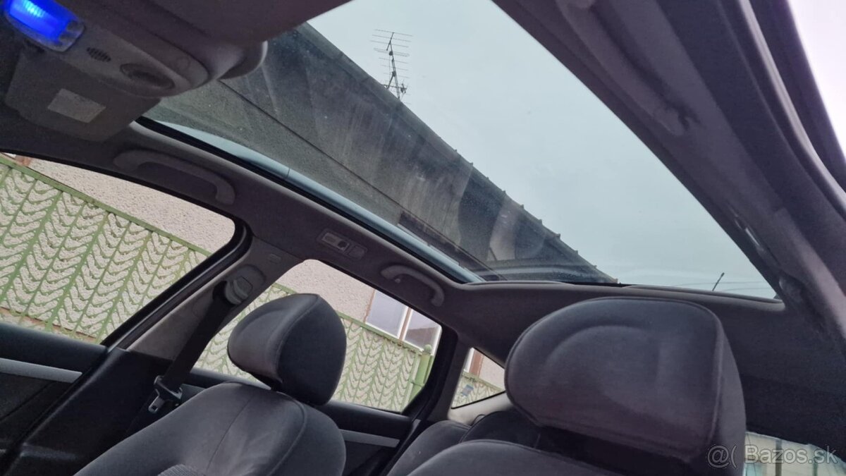 Predám Peugot 407 SW 2.0 HDI - 3