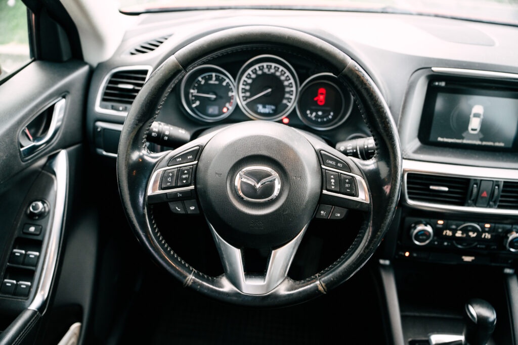 Mazda CX-5 2.2 Skyactiv-D 175k AWD Revolution A/T - 3