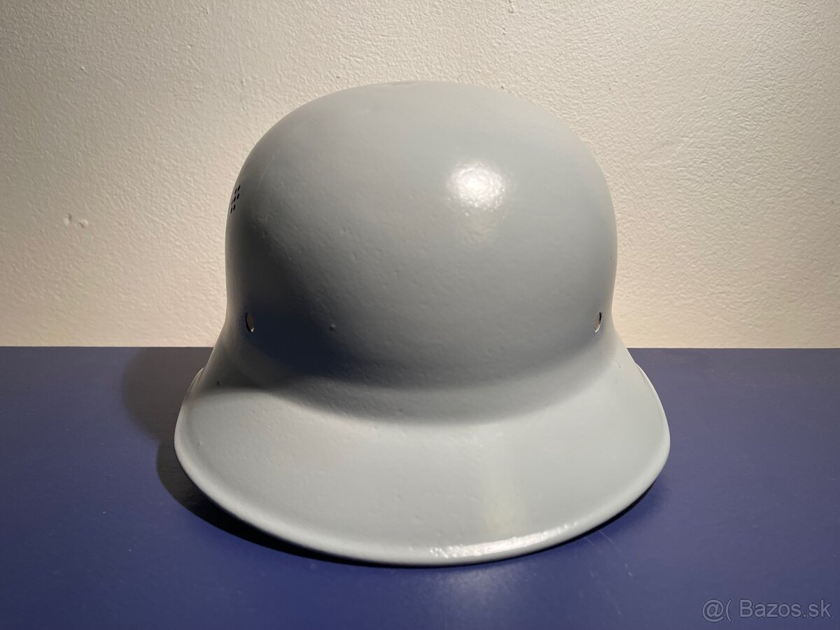 Gladiator helma tretia ríša - 3