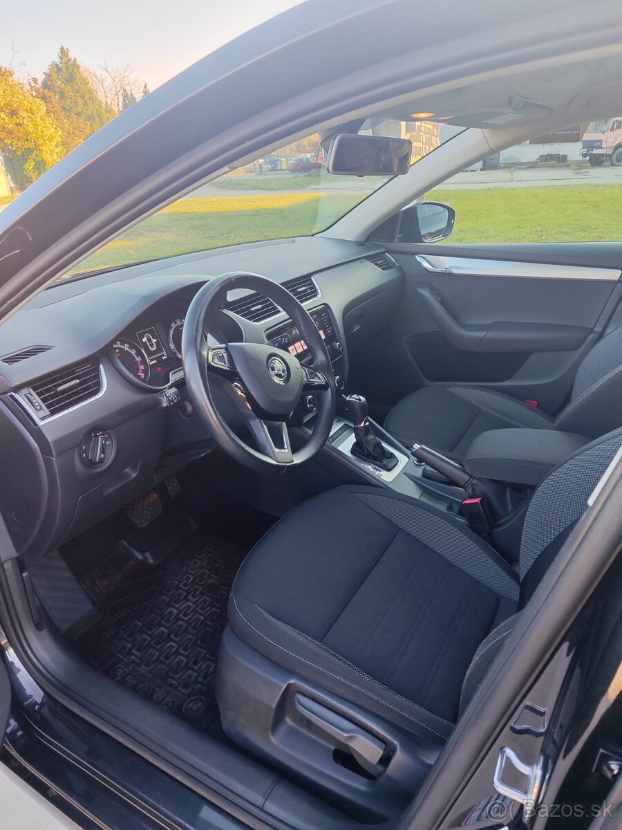 Škoda octavia 1,6TDi DSG r.v. 2017 - 3