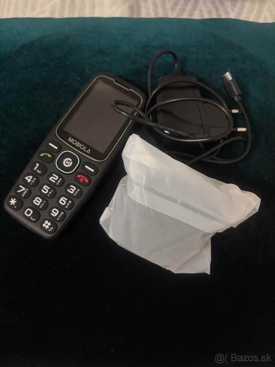 Mobilný telefón Mobiola - 3